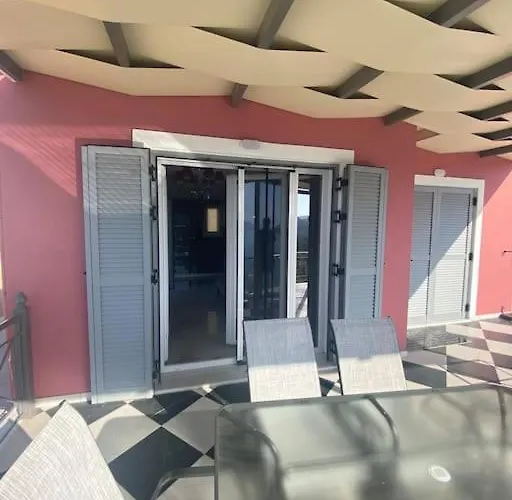 Christie's Panorama Villa *